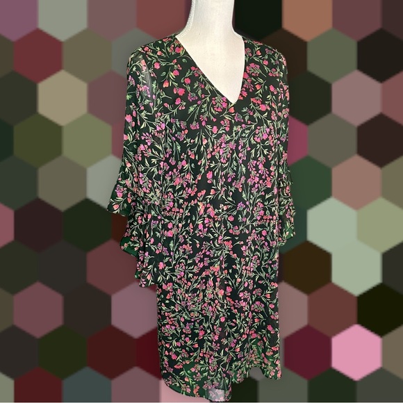 NWOT Calvin Klein Black / Pink Floral Bell Sleeve Chiffon Overlay Shift Dress 4 - Picture 8 of 14